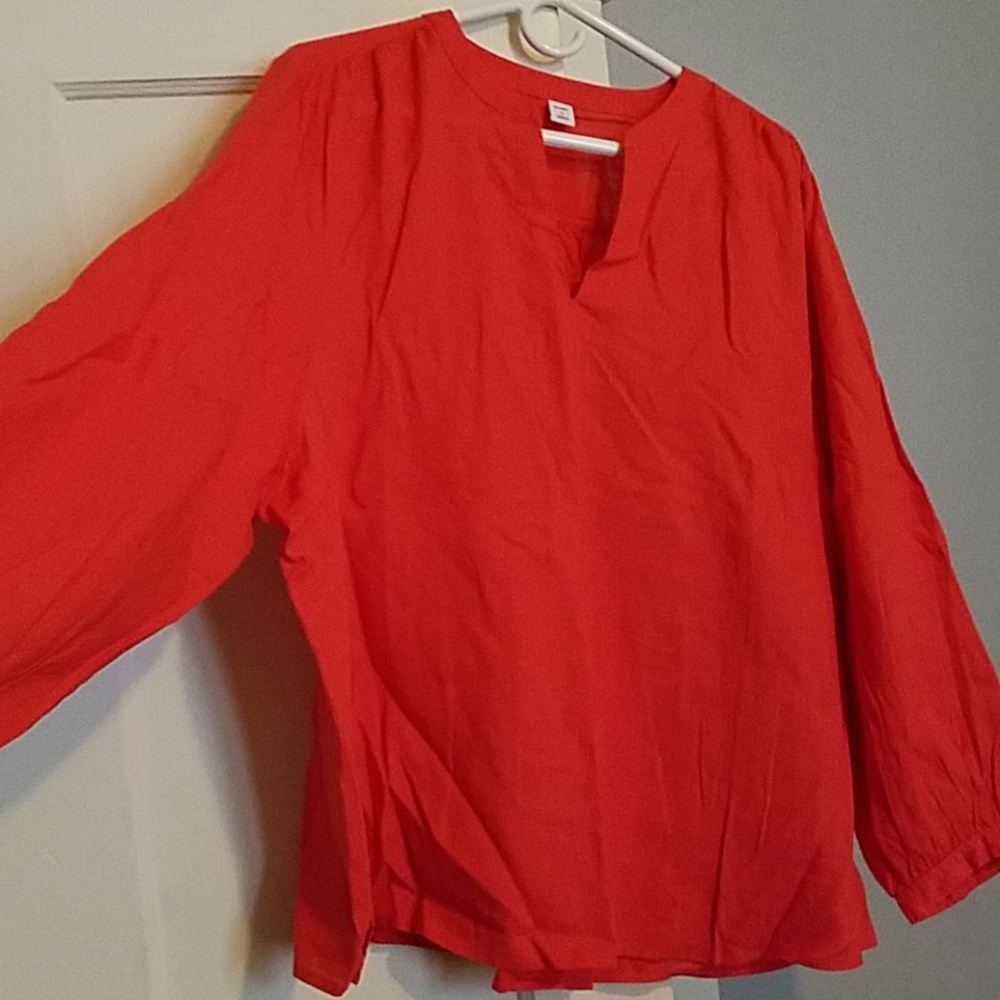 NWT Old Navy Linen Blend Split Neck Top